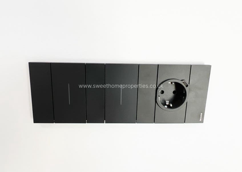 3 chambre Finca/Maison de Campagne à vendre à La Romana avec garage - 470 000 € (Ref: 9571670)