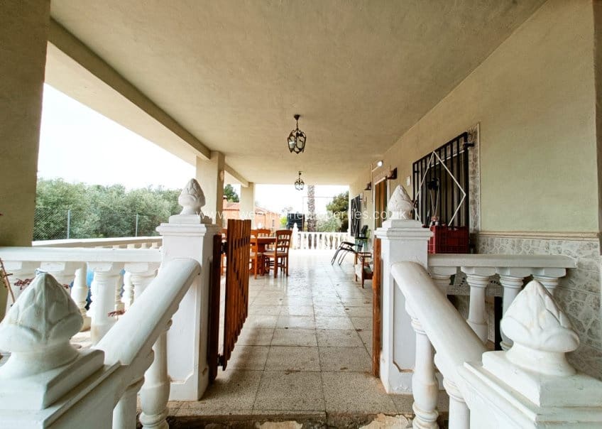 4 Zimmer Finca/Landgut zu verkaufen in Hondon de los Frailes mit Pool Garage - 180.000 € (Ref: 9571672)