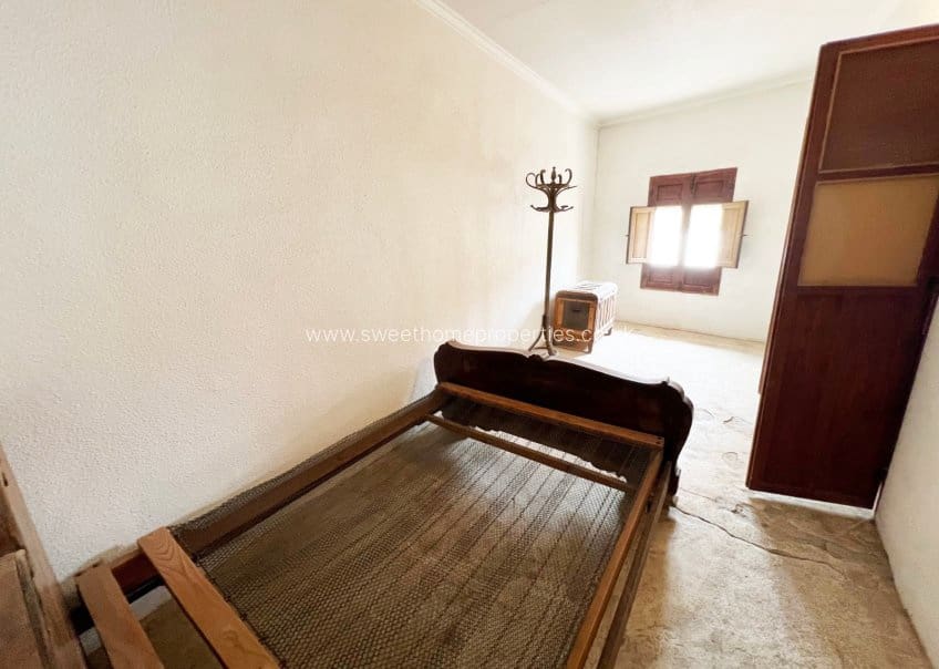 5 Zimmer Haus zu verkaufen in Hondon de los Frailes - 70.000 € (Ref: 9571673)