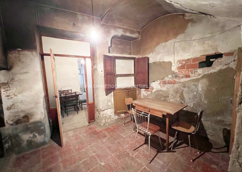 5 Zimmer Haus zu verkaufen in Hondon de los Frailes - 70.000 € (Ref: 9571673)