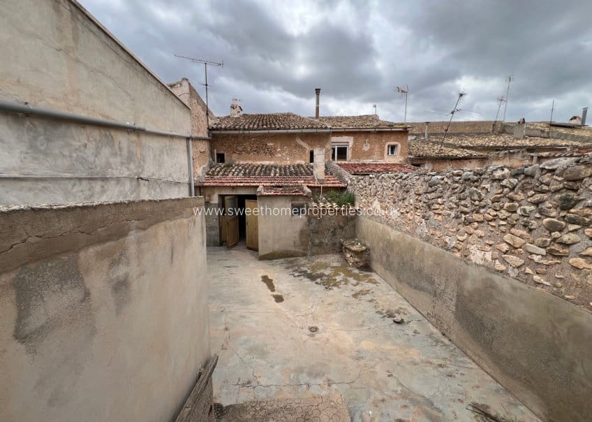 5 Zimmer Haus zu verkaufen in Hondon de los Frailes - 70.000 € (Ref: 9571673)