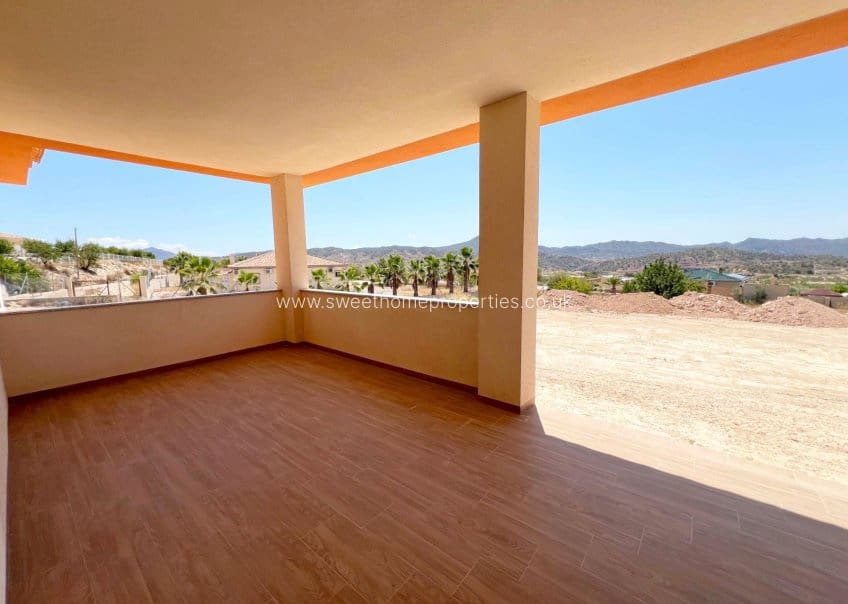 3 makuuhuone Maalaistalo myytävänä paikassa Macisvenda mukana uima-altaan 
autotalli - 280 000 € (Ref: 9571675)