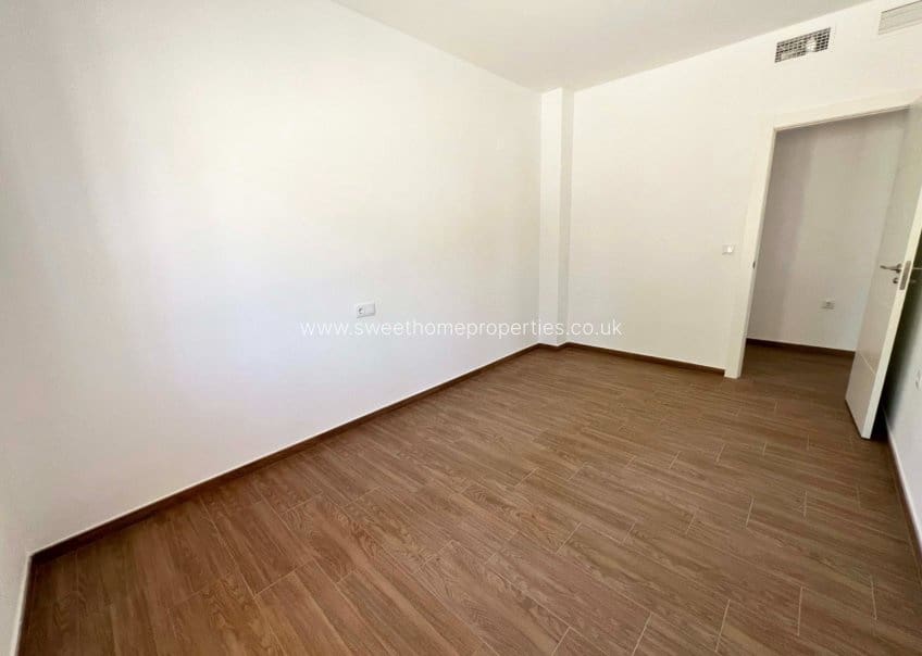 3 makuuhuone Maalaistalo myytävänä paikassa Macisvenda mukana uima-altaan 
autotalli - 280 000 € (Ref: 9571675)