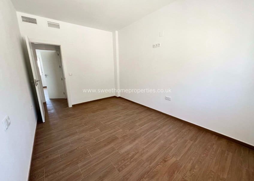 3 makuuhuone Maalaistalo myytävänä paikassa Macisvenda mukana uima-altaan 
autotalli - 280 000 € (Ref: 9571675)