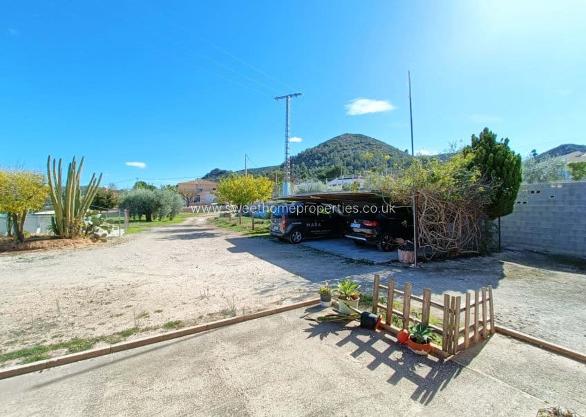 4 soverom Finca/Herregård til salgs i Hondon de los Frailes med svømmebasseng - € 245 000 (Ref: 9571679)