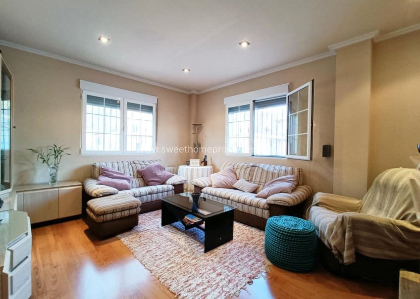 4 Zimmer Villa zu verkaufen in Hondon de los Frailes mit Garage - 398.000 € (Ref: 9571680)