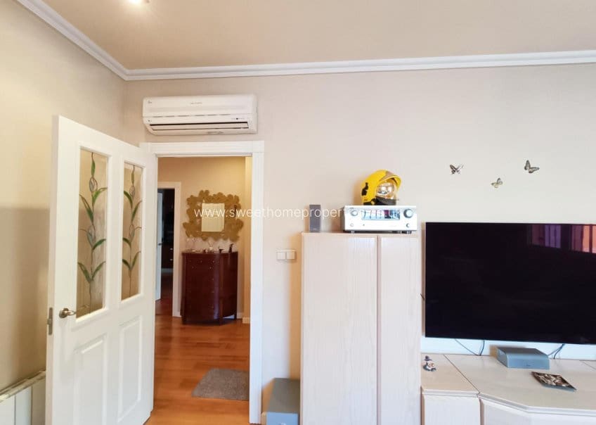 4 Zimmer Villa zu verkaufen in Hondon de los Frailes mit Garage - 398.000 € (Ref: 9571680)