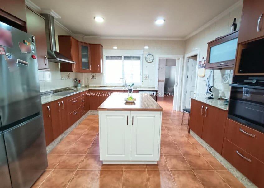 4 Zimmer Villa zu verkaufen in Hondon de los Frailes mit Garage - 398.000 € (Ref: 9571680)