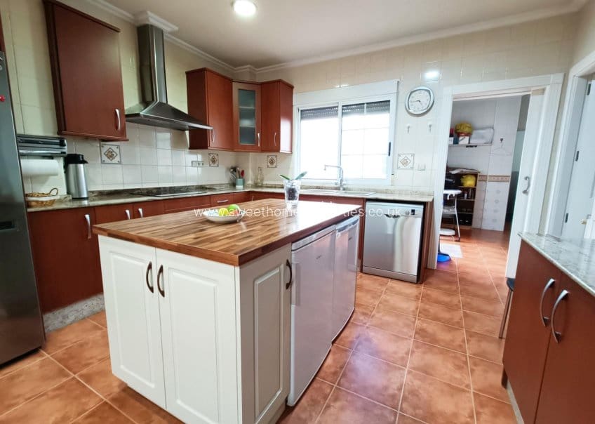 4 Zimmer Villa zu verkaufen in Hondon de los Frailes mit Garage - 398.000 € (Ref: 9571680)