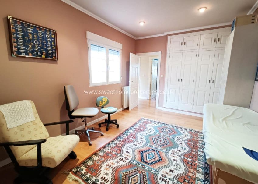 4 Zimmer Villa zu verkaufen in Hondon de los Frailes mit Garage - 398.000 € (Ref: 9571680)