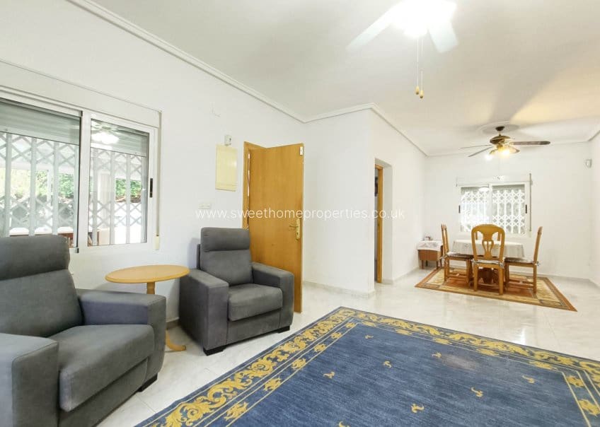 3 soveværelse Finca/Landehus til salg i Albatera med swimmingpool garage - € 259.950 (Ref: 9571681)