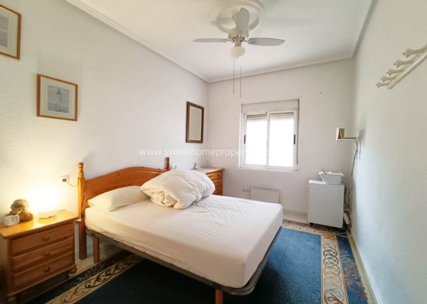 3 soveværelse Finca/Landehus til salg i Albatera med swimmingpool garage - € 259.950 (Ref: 9571681)