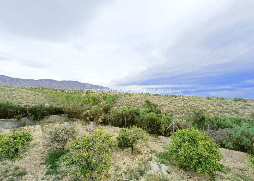 3 soveværelse Finca/Landehus til salg i Albatera med swimmingpool garage - € 259.950 (Ref: 9571681)