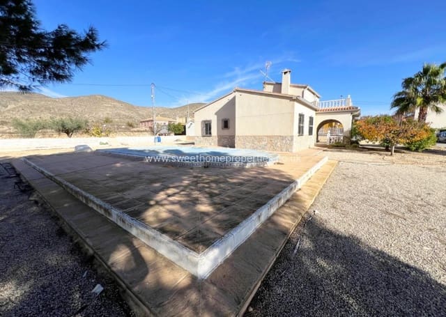 6 soveværelse Finca/Landehus til salg i Hondón de los Frailes med swimmingpool garage - € 280.000 (Ref: 9571682)