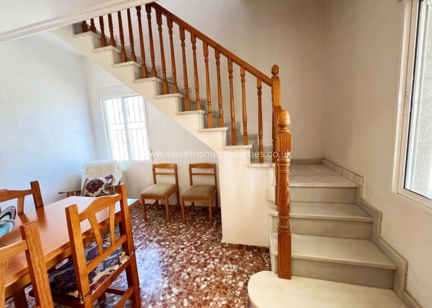 6 soveværelse Finca/Landehus til salg i Hondon de los Frailes med swimmingpool garage - € 280.000 (Ref: 9571682)