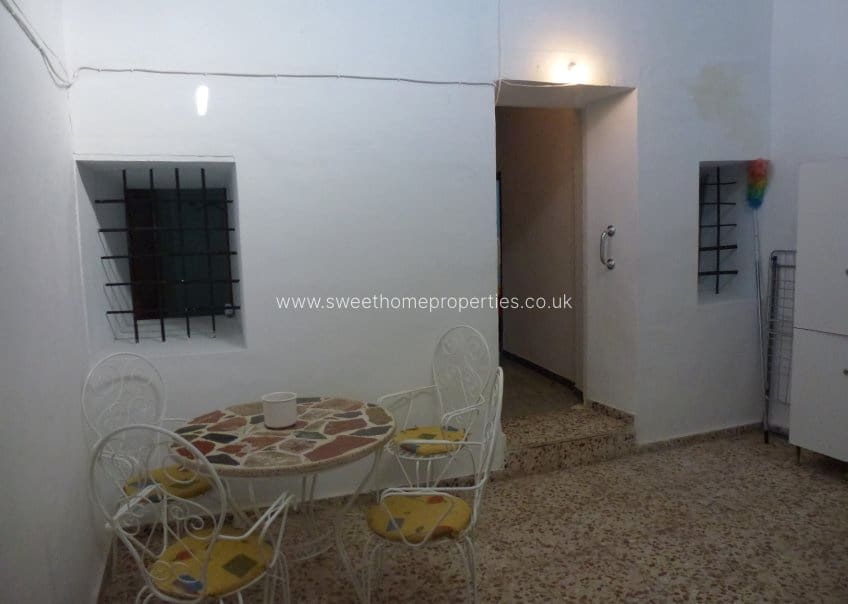 3 camera da letto Casa Grotta in vendita in La Canalosa con garage - 139.995 € (Rif: 9571688)