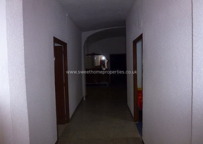 3 camera da letto Casa Grotta in vendita in La Canalosa con garage - 139.995 € (Rif: 9571688)