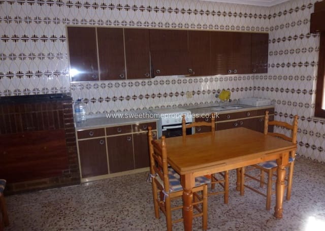 3 makuuhuone Luolatalo myytävänä paikassa La Canalosa, Hondón de las Nieves mukana 
autotalli - 139 995 € (Ref: 9571688)