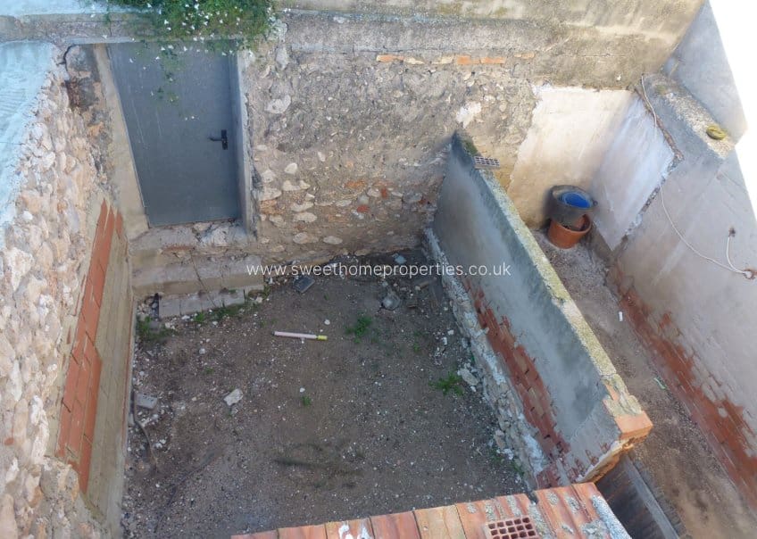 3 camera da letto Casa Grotta in vendita in La Canalosa con garage - 139.995 € (Rif: 9571688)