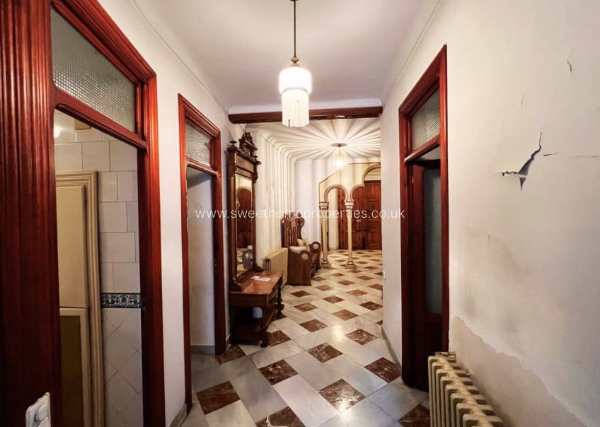 9 sypialnia Dom na sprzedaż w Aspe - 500 000 € (Ref: 9571689)