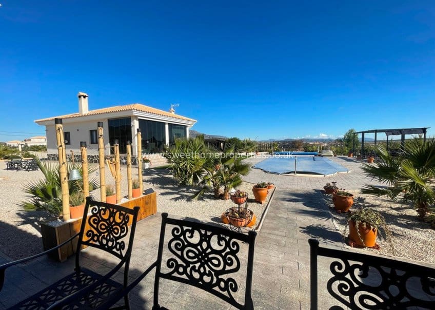 Finca/Casa Rural de 3 habitaciones en Pinoso en venta - 332.000 € (Ref: 9571692)