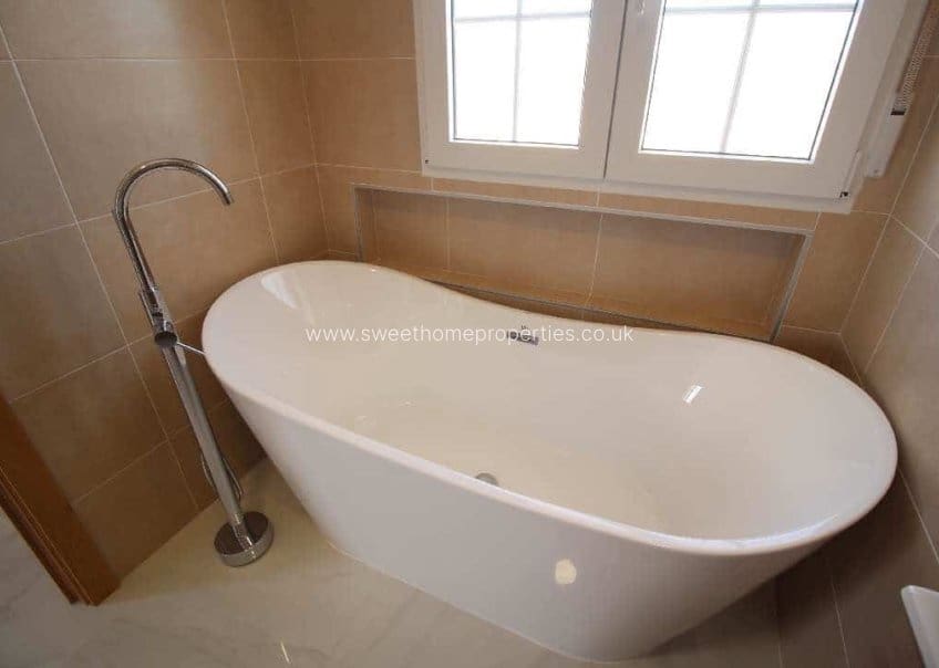 3 slaapkamer Finca/Landhuis te koop in Pinoso - € 449.000 (Ref: 9571695)