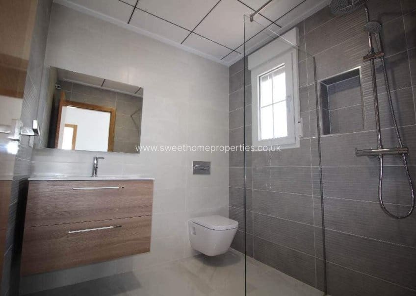 3 slaapkamer Finca/Landhuis te koop in Pinoso - € 449.000 (Ref: 9571695)