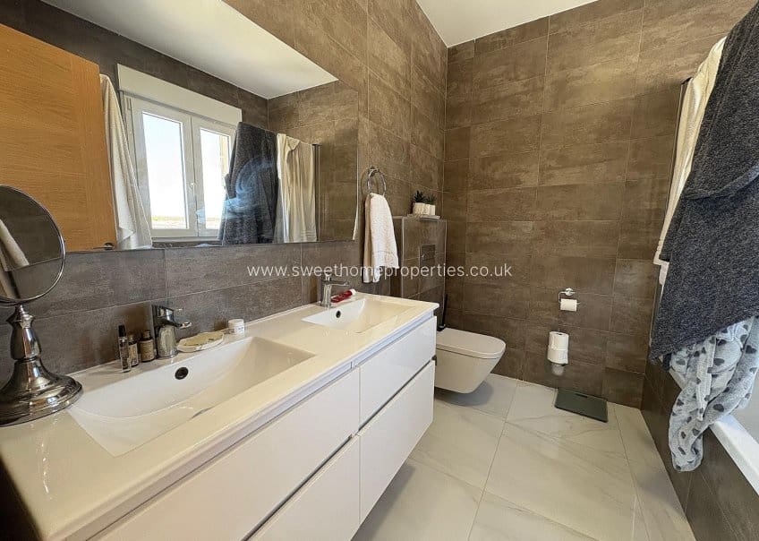 3 slaapkamer Finca/Landhuis te koop in Pinoso - € 449.000 (Ref: 9571695)