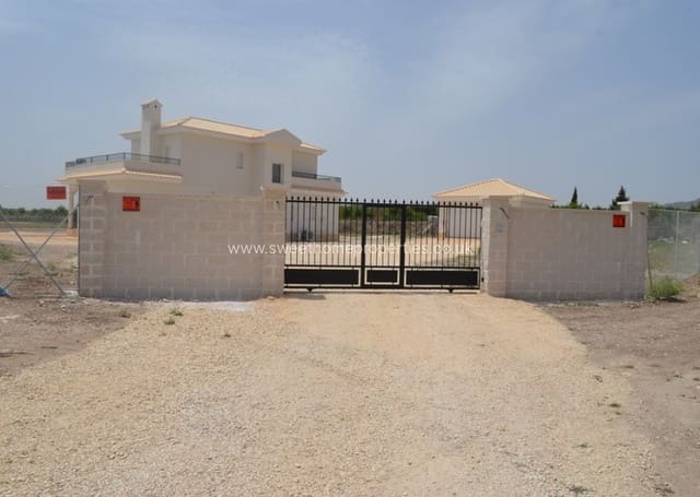 4 chambre Finca/Maison de Campagne à vendre à Pinoso - 505 000 € (Ref: 9571696)