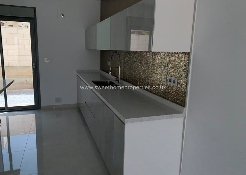 4 slaapkamer Finca/Landhuis te koop in Pinoso - € 436.000 (Ref: 9571697)