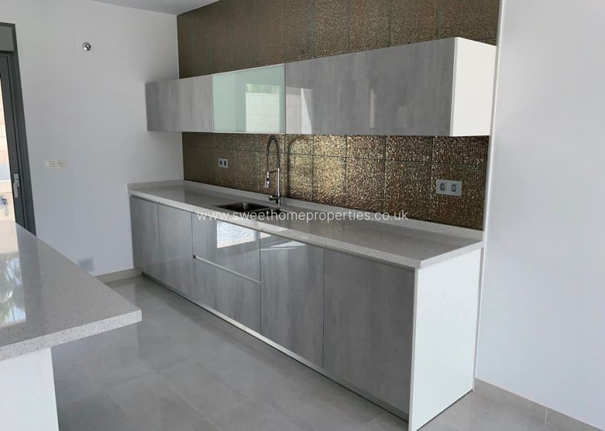 4 slaapkamer Finca/Landhuis te koop in Pinoso - € 436.000 (Ref: 9571697)