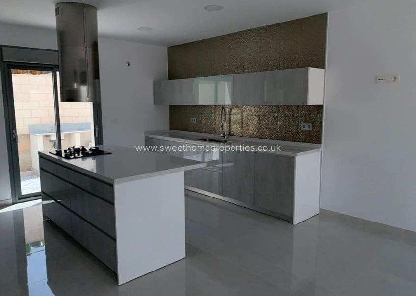 4 slaapkamer Finca/Landhuis te koop in Pinoso - € 436.000 (Ref: 9571697)