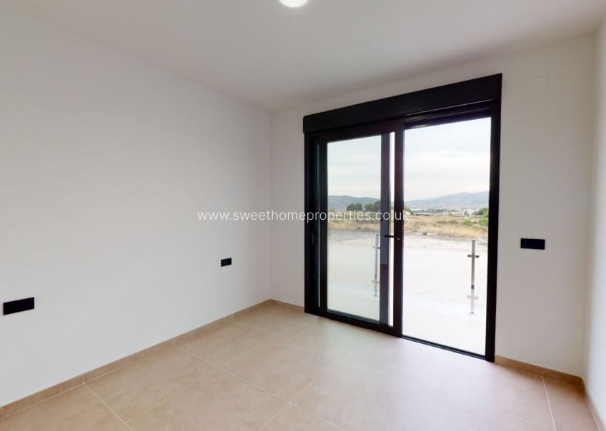 3 soverom Finca/Herregård til salgs i La Romana med svømmebasseng garasje - € 525 000 (Ref: 9571699)