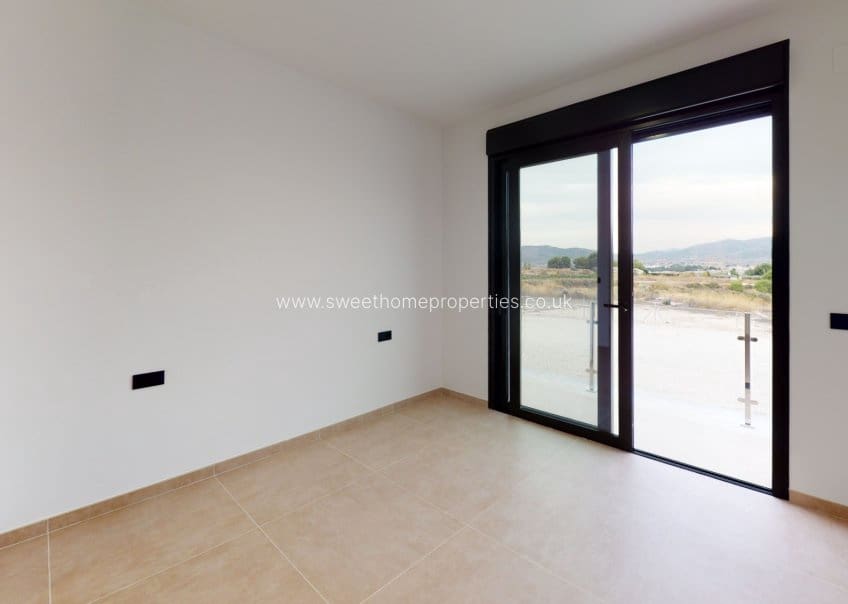 3 soverom Finca/Herregård til salgs i La Romana med svømmebasseng garasje - € 525 000 (Ref: 9571699)