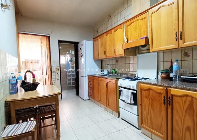 3 makuuhuone Omakotitalo myytävänä paikassa Hondón de los Frailes mukana 
autotalli - 89 950 € (Ref: 9571701)