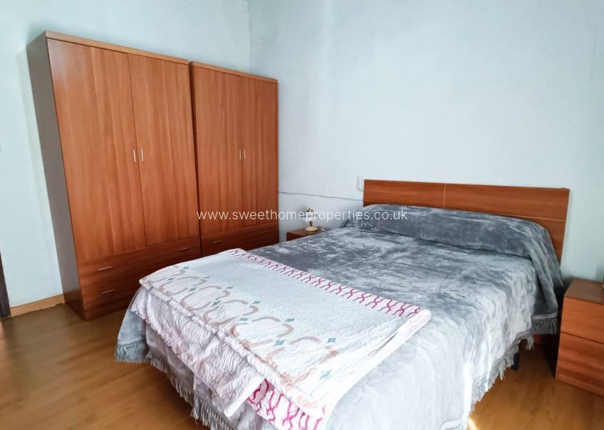 3 makuuhuone Omakotitalo myytävänä paikassa Hondon de los Frailes mukana 
autotalli - 89 950 € (Ref: 9571701)