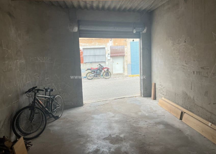 3 makuuhuone Omakotitalo myytävänä paikassa Hondon de los Frailes mukana 
autotalli - 89 950 € (Ref: 9571701)