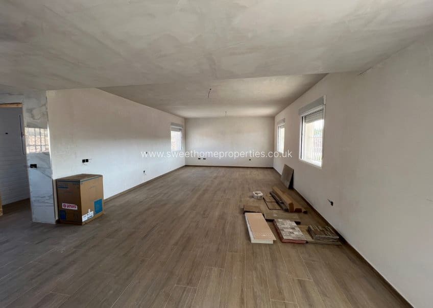 3 makuuhuone Maalaistalo myytävänä paikassa Macisvenda mukana uima-altaan 
autotalli - 300 000 € (Ref: 9571702)