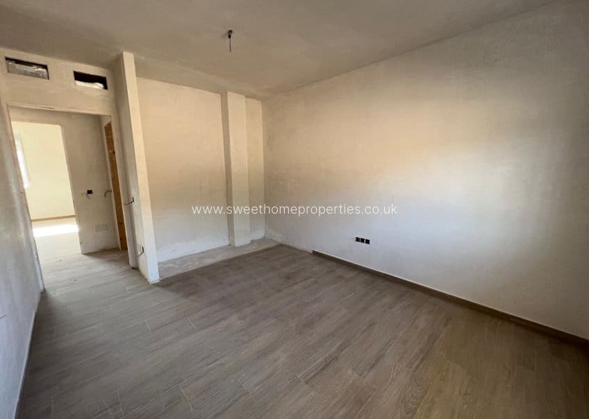 3 makuuhuone Maalaistalo myytävänä paikassa Macisvenda mukana uima-altaan 
autotalli - 300 000 € (Ref: 9571702)