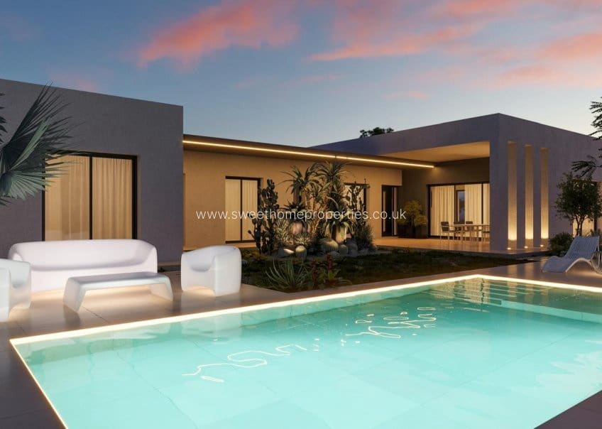 4 chambre Finca/Maison de Campagne à vendre à La Romana avec piscine garage - 450 000 € (Ref: 9571704)