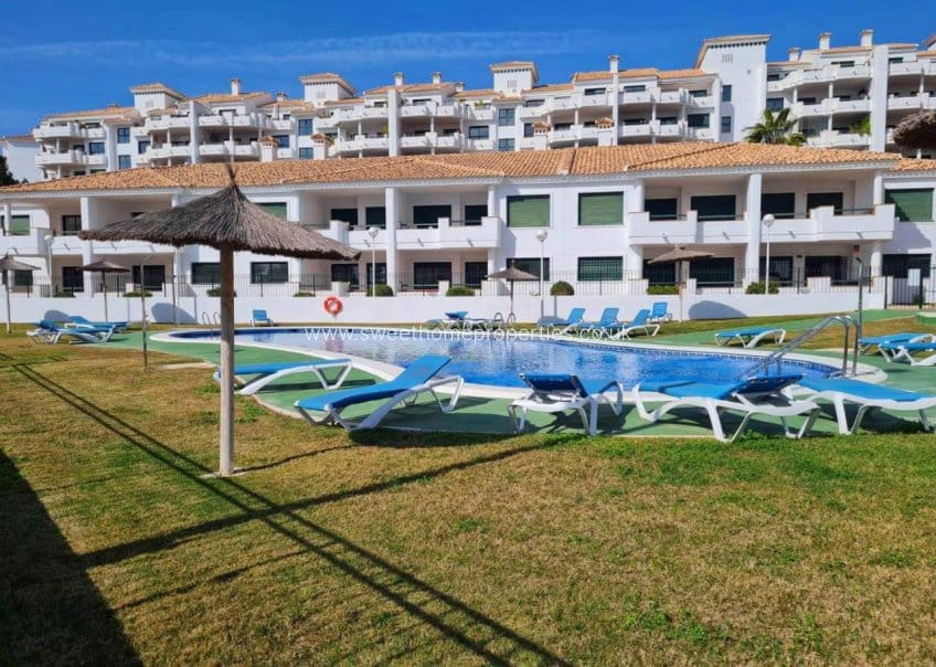 2 chambre Appartement à vendre à Campoamor avec piscine - 238 000 € (Ref: 9571708)