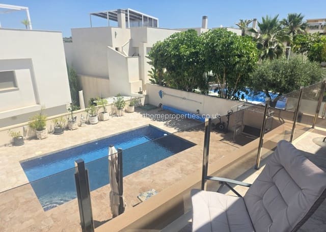 3 slaapkamer Villa te koop in San Miguel de Salinas met zwembad garage - € 429.000 (Ref: 9571709)