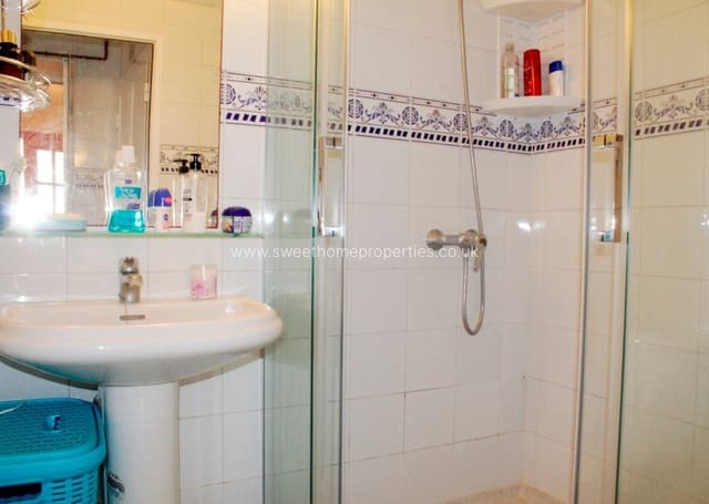 4 sypialnia Dom na sprzedaż w Torre de la Horadada, Pilar de la Horadada z garażem - 272 000 € (Ref: 9571710)