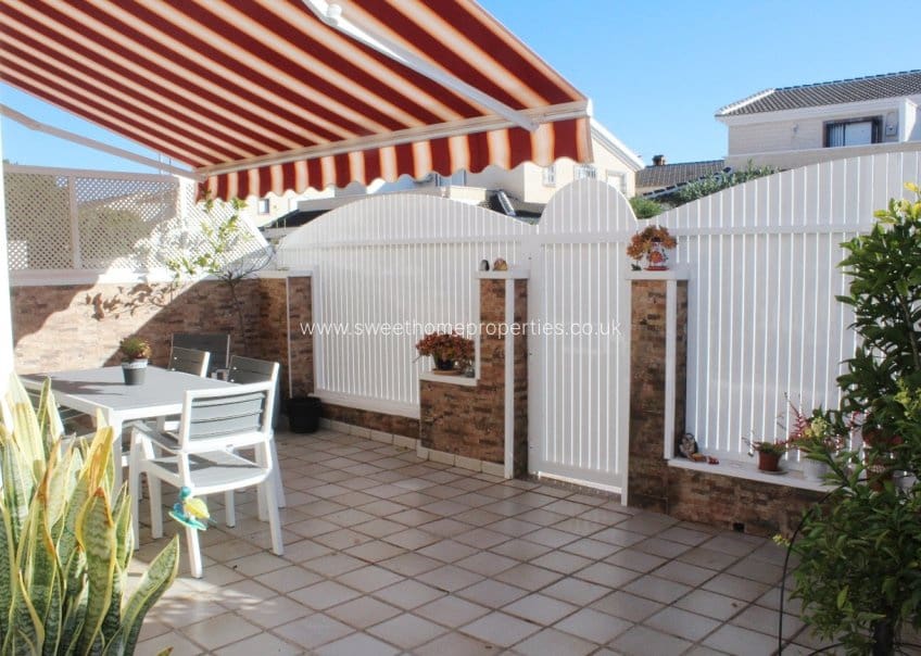 4 sypialnia Dom na sprzedaż w Torre de la Horadada z garażem - 272 000 € (Ref: 9571710)