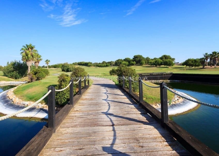 4 sypialnia Dom na sprzedaż w Torre de la Horadada z garażem - 272 000 € (Ref: 9571710)