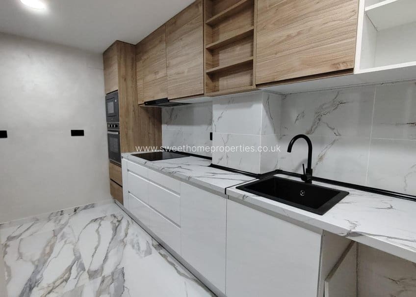 2 sovrum Lägenhet till salu i Elche / Elx - 160 000 € (Ref: 9571714)