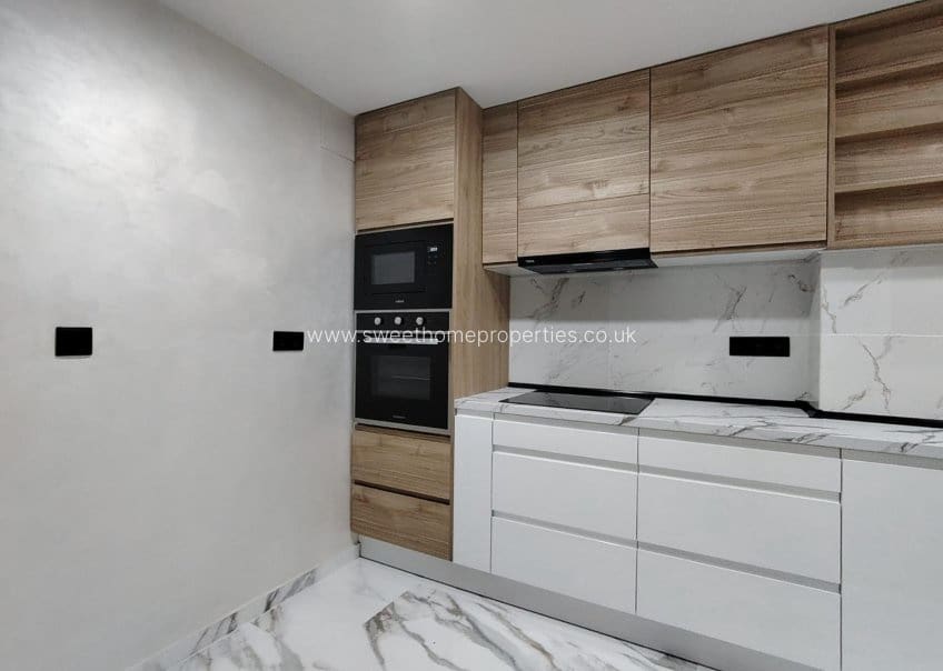 2 sovrum Lägenhet till salu i Elche / Elx - 160 000 € (Ref: 9571714)