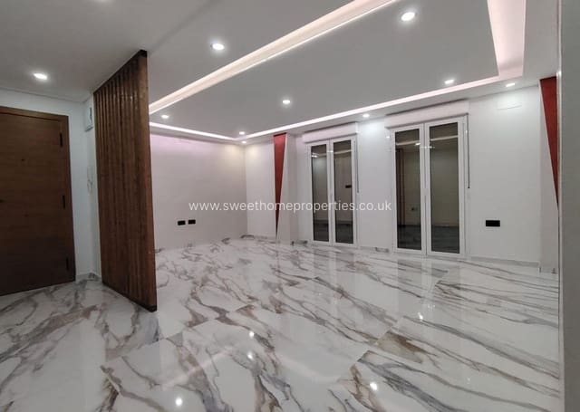 2 sovrum Lägenhet till salu i Carrús Oest - El Toscar, Elche / Elx - 160 000 € (Ref: 9571714)