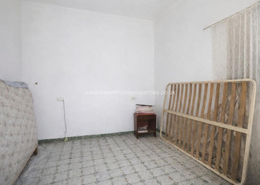 6 sypialnia Dom na sprzedaż w Hondon de las Nieves z garażem - 107 260 € (Ref: 9571715)