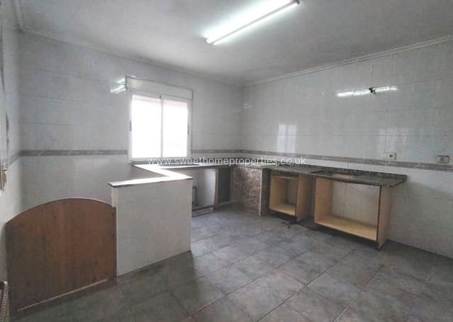 Finca/Casa Rural de 2 habitaciones en Hondón de las Nieves en venta con piscina garaje - 150.000 € (Ref: 9571716)